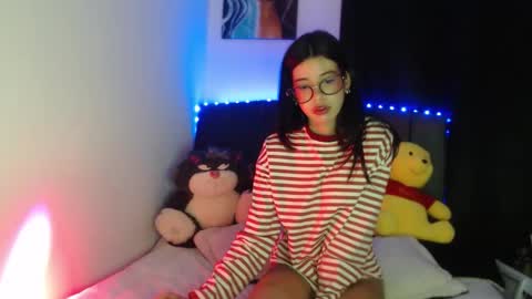 Ily Bea online show from 04-07-26, 12:22