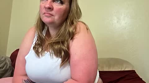 IM4KOUCR4ZY online show from 04-15-26, 11:16