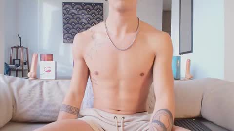 Snapshot of im__thomas chatting on 09-17-25, 11:45 IM  THOMAS online show from 09-17-25, 11:45