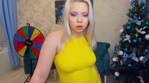 Roxy online show from 12-22-24, 11:09