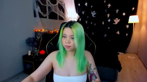 Roxy online show from 10-23-25, 07:12