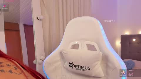 Snapshot of im_abby_ chatting on 02-14-25, 01:40 Abby online show from 02-14-25, 01:40