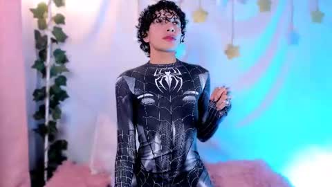 Snapshot of im_alejo chatting on 06-27-26, 03:22 Alejo independent model online show from 06-27-26, 03:22