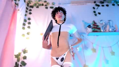 Snapshot of im_alejo chatting on 07-07-26, 06:47 Alejo independent model online show from 07-07-26, 06:47