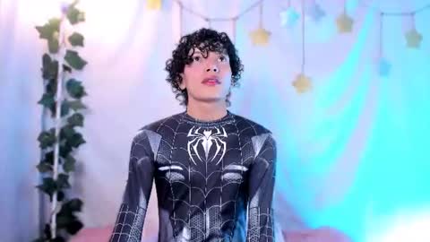 Snapshot of im_alejo chatting on 07-11-26, 02:14 Alejo independent model online show from 07-11-26, 02:14