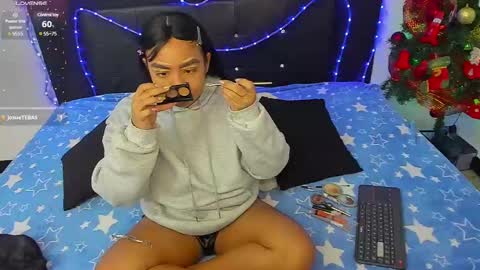 Snapshot of im_angels7 chatting on 12-14-24, 04:09 Angela online show from 12-14-24, 04:09