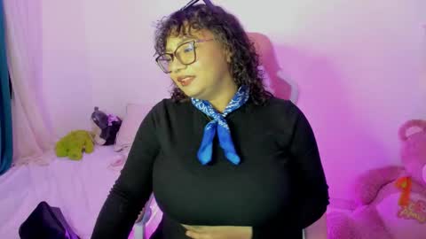 Snapshot of im_angels7 chatting on 10-16-25, 04:02 Angela online show from 10-16-25, 04:02