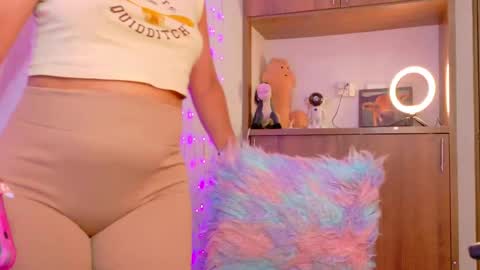 im_anna_ online show from 04-04-26, 03:09