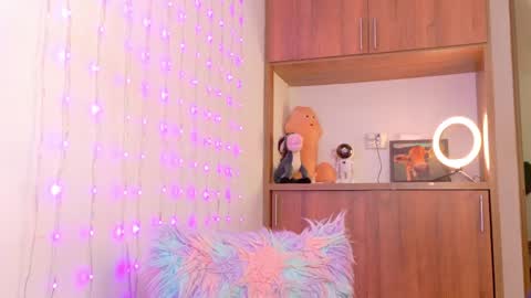 im_anna_ online show from 04-18-26, 08:20