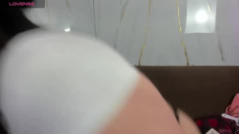 im_bunny__ online show from 12-15-25, 01:04