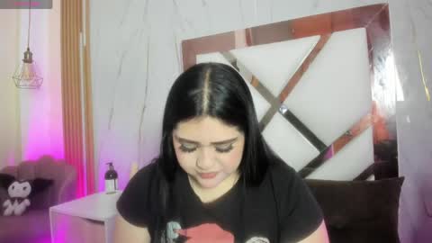 Snapshot of im_bunny__ chatting on 04-27-26, 01:31 im_bunny__ online show from 04-27-26, 01:31