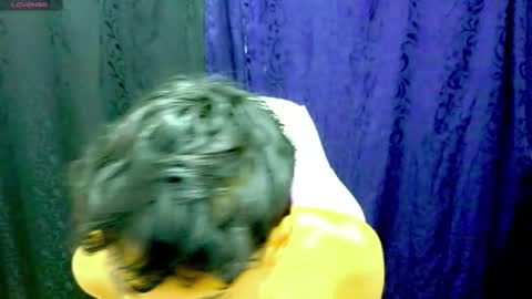 im_david01 online show from 11-11-25, 02:28