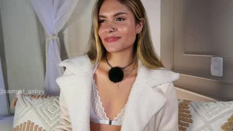Snapshot of im_gabyferrer chatting on 06-08-26, 03:56 GABY online show from 06-08-26, 03:56