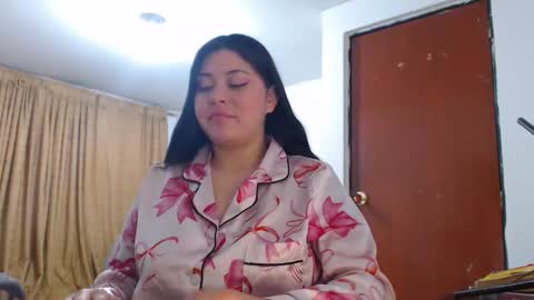 Snapshot of im_hanna_x2 chatting on 11-13-25, 10:19 Hanna online show from 11-13-25, 10:19