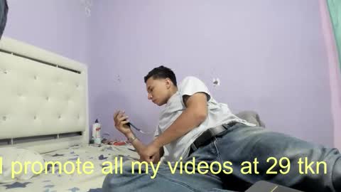 Sabrina  Jeremy online show from 12-20-25, 06:37