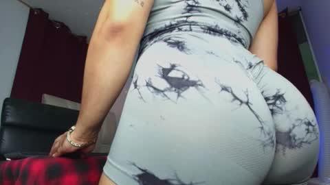 Mishell Martinez    INSTAGRAM im mishellbigass online show from 01-17-26, 07:02