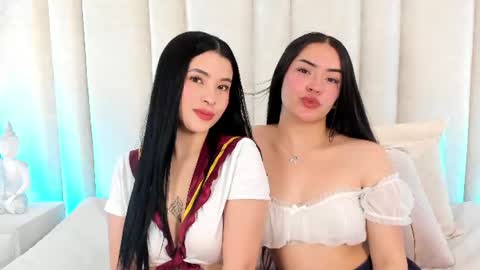 Snapshot of im_nika_ chatting on 06-10-26, 01:21 Nika online show from 06-10-26, 01:21