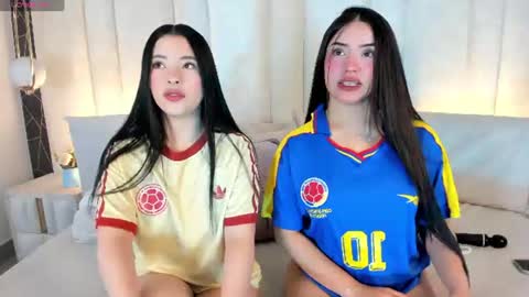 Snapshot of im_nika_ chatting on 06-17-26, 01:01 Nika online show from 06-17-26, 01:01