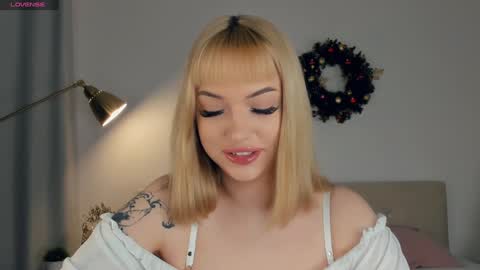 Snapshot of im_not_shy chatting on 12-13-24, 04:49 Katrina online show from 12-13-24, 04:49