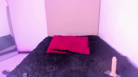 Snapshot of im_tiffany_ chatting on 02-20-26, 06:26 im tiffany online show from 02-20-26, 06:26