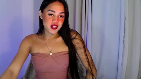 im_yourgirlnextdoor_venuz online show from 09-11-25, 12:00