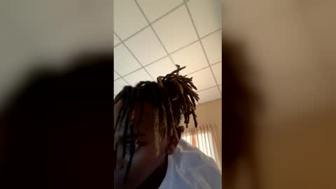 Snapshot of imanizuri chatting on 02-17-26, 01:24 imanizuri online show from 02-17-26, 01:24