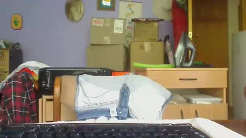 Aussie Guy online show from 11-17-25, 03:45