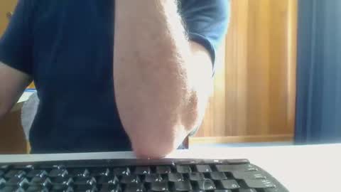 Aussie Guy online show from 01-08-26, 04:37