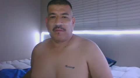 Snapshot of imbackmandosuknw chatting on 03-11-25, 05:49 imbackmandosuknw online show from 03-11-25, 05:49