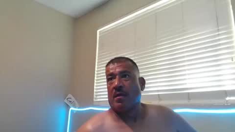 Snapshot of imbackmandosuknw689611 chatting on 05-31-26, 05:20 imbackmandosuknw689611 online show from 05-31-26, 05:20