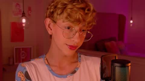 Damiano online show from 10-29-25, 09:27