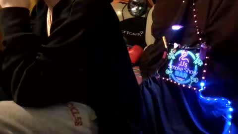 JJ online show from 02-19-25, 05:05