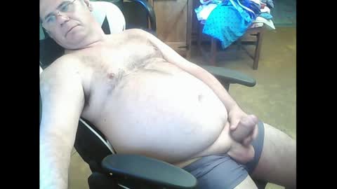 Snapshot of imici76 chatting on 06-06-26, 02:11 imici76 online show from 06-06-26, 02:11