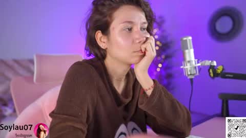 Snapshot of imjess_ chatting on 11-12-25, 04:35 imjess_ online show from 11-12-25, 04:35