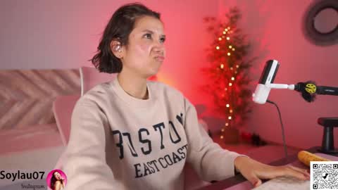 Snapshot of imjess_ chatting on 11-19-25, 04:34 imjess_ online show from 11-19-25, 04:34