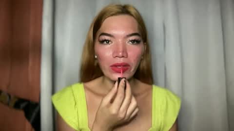 Snapshot of imjustasluttyintownxxx chatting on 02-06-26, 11:24 Mika online show from 02-06-26, 11:24