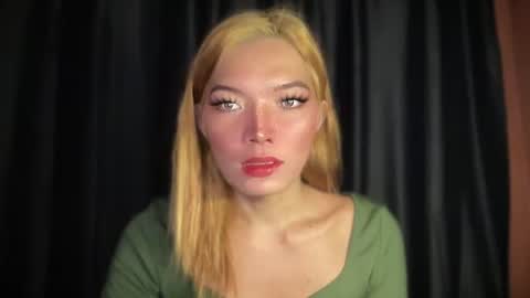 Snapshot of imjustasluttyintownxxx chatting on 02-26-26, 03:16 Mika online show from 02-26-26, 03:16