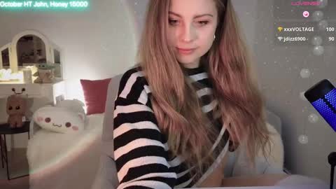 ImKeira online show from 10-10-25, 07:24