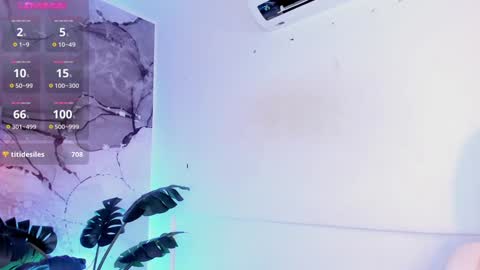 Leana online show from 12-10-24, 07:00