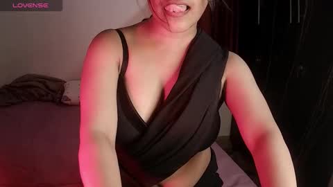 ROSE online show from 10-20-25, 11:43