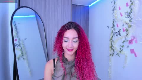 mia ---------  COL TIME online show from 12-12-24, 01:32