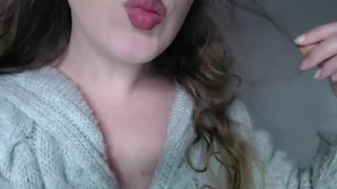 Snapshot of immouss chatting on 02-11-26, 11:43 Pola online show from 02-11-26, 11:43