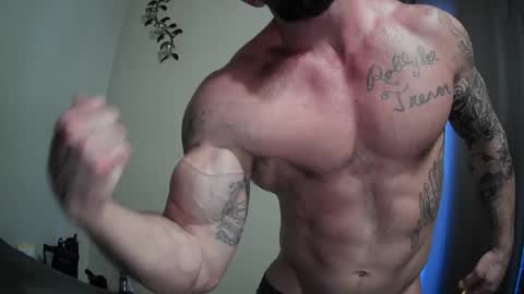 Snapshot of imnewherelollol chatting on 01-13-25, 08:26 Majordadbod101 online show from 01-13-25, 08:26