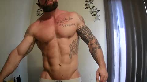 Snapshot of imnewherelollol chatting on 03-12-25, 03:29 Majordadbod101 online show from 03-12-25, 03:29