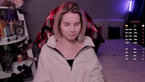 Mia online show from 02-08-26, 08:07