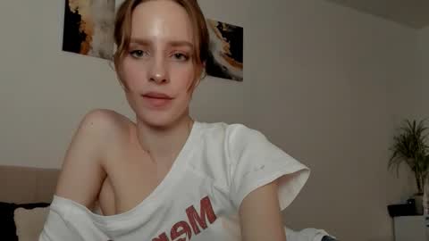 my name Imo  Fansly  online show from 02-07-26, 03:27