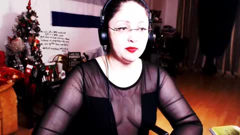 Empress online show from 02-09-25, 10:54