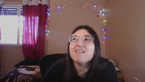 Florencia online show from 06-19-26, 06:45