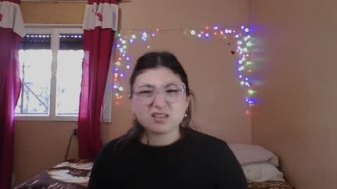 Florencia online show from 07-05-26, 05:42