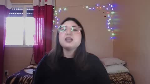 Florencia online show from 07-12-26, 06:21